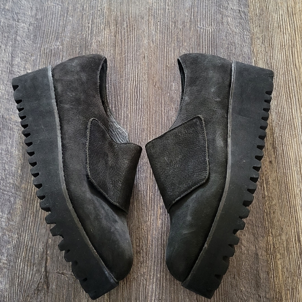 Jeffrey Campbell Black Platform Loafers